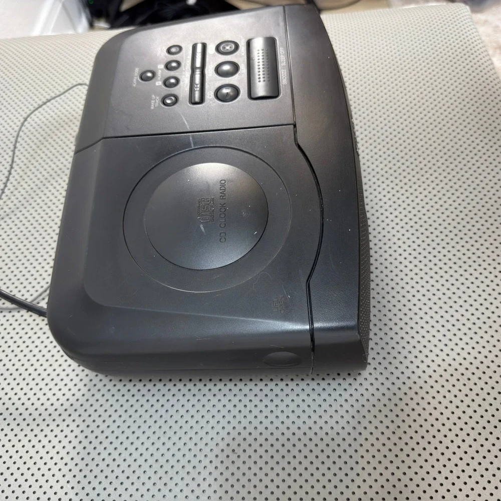 Sony Unisex CD Clock Radio ICF-CD830 Black Vintage Y2K Retro Tech Tested/Working